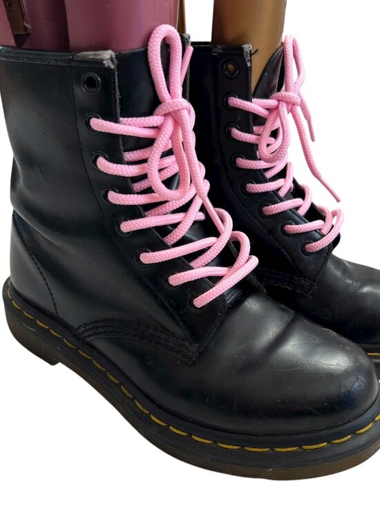 Dr. Martens Shoes - Dr Martens boots 1460 smooth black leather pink laces womens 6 combat docs